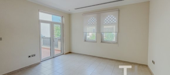 3 chambres Villa à Jumeirah Park, UAE No. 95241 15