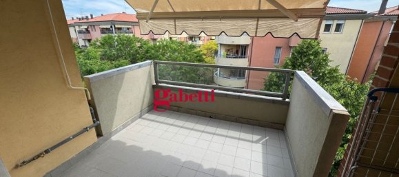 5 rooms Apartment in Rimini, Italy No. 298985 10