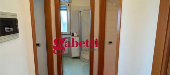 5 rooms Apartment in Rimini, Italy No. 298985 12