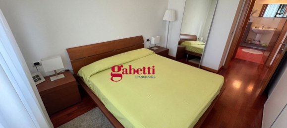 5 rooms Apartment in Rimini, Italy No. 298985 19