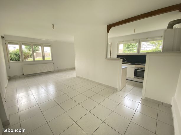 2 chambres Appartement à Amiens, France No. 301803