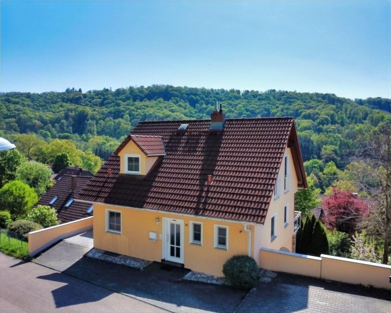 Casa de 6 habitaciónes en Schwabisch Hall, Germany No. 76918