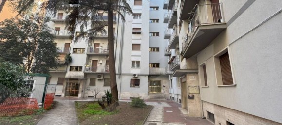 2-Zimmer Wohnung in Rome, Italy, Nr. 22870 4