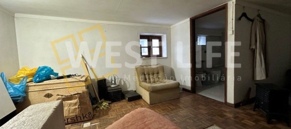 52m² Commercial property in Lourinha, Portugal No. 13313 2