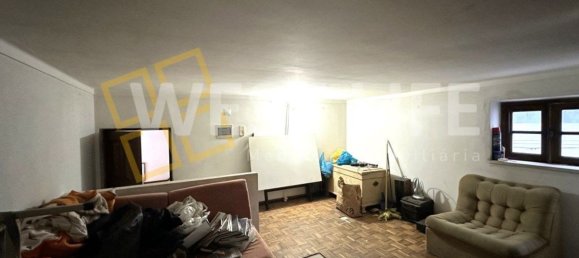 52m² Commercial property in Lourinha, Portugal No. 13313 19