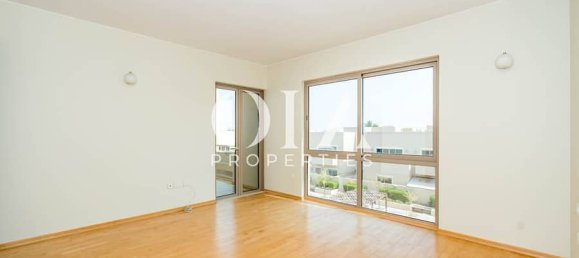 4 Schlafzimmer Villa in Al Raha Gardens, UAE, Nr. 17308 6