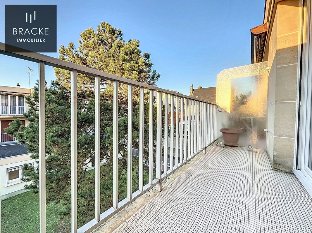 1 chambre Appartement à Rosny-sous-Bois, France No. 144432