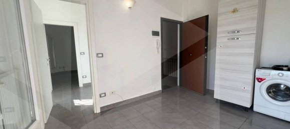 3-Zimmer Wohnung in Bologna, Italy, Nr. 24549 2