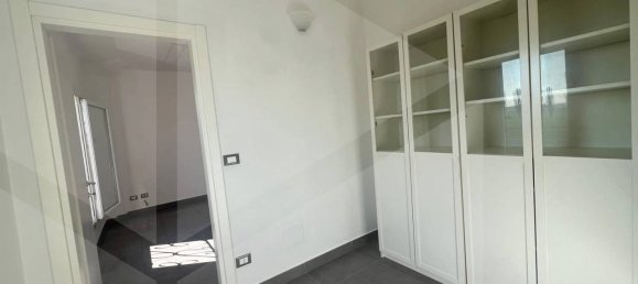 3-Zimmer Wohnung in Bologna, Italy, Nr. 24549 3