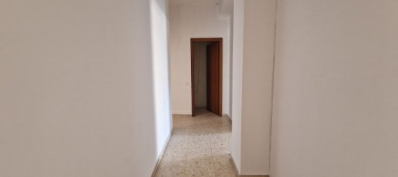 4 Schlafzimmer Wohnung in Maglie, Italy, Nr. 381740 13