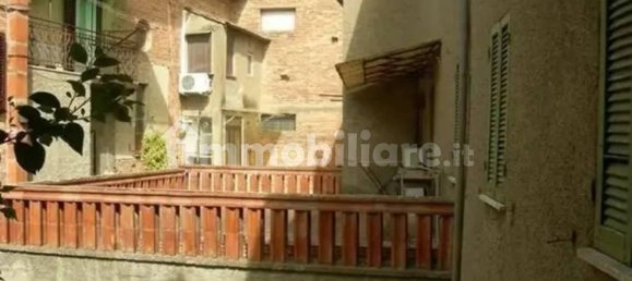 4 Schlafzimmer Wohnung in Castiglione del Lago, Italy, Nr. 130321 6