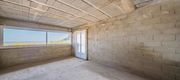 3 bedrooms House in Borgo, France No. 300663 7