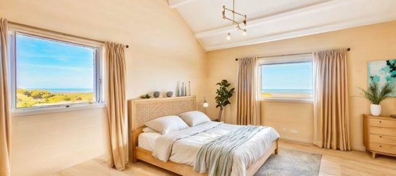 3 bedrooms House in Borgo, France No. 300663 8