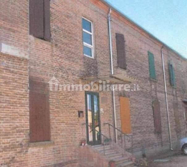 Apartamento T2 em Argenta, Italy N.º 283590