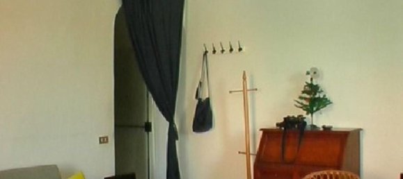 5 rooms Apartment in Florence, Italy No. 139297 5