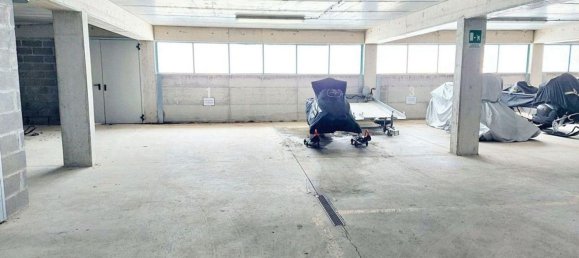 Garaje en Campodolcino, Italy 17 m² No. 207988 5