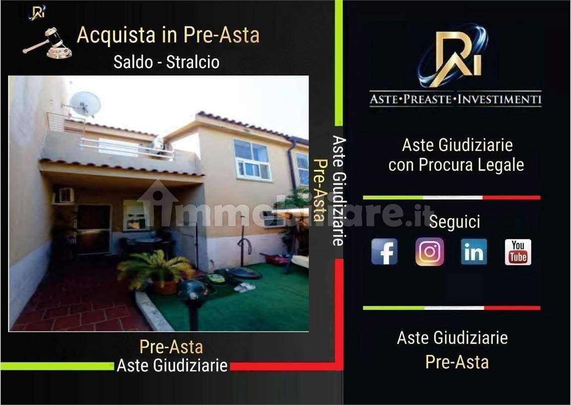 2 Schlafzimmer Wohnung in Motta San Giovanni, Italy, Nr. 187407