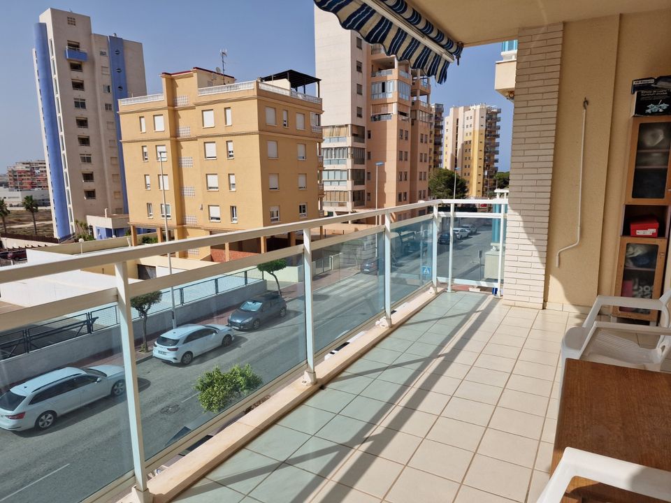 Apartamento de 2 dormitorios en Guardamar del Segura, Spain No. 189827