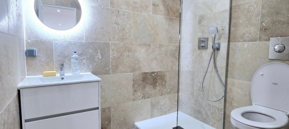 2 rooms Apartment in Marseille, France No. 207456 8