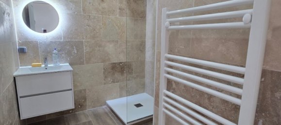 2 rooms Apartment in Marseille, France No. 207456 7