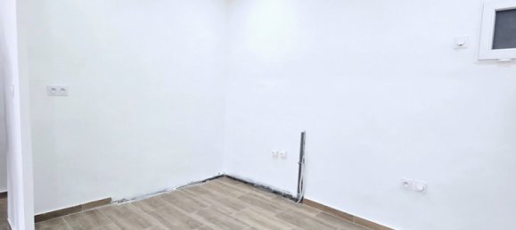 2 rooms Apartment in Marseille, France No. 207456 4