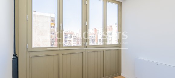 2 bedrooms Apartment in Barcelona, Spain No. 163389 5
