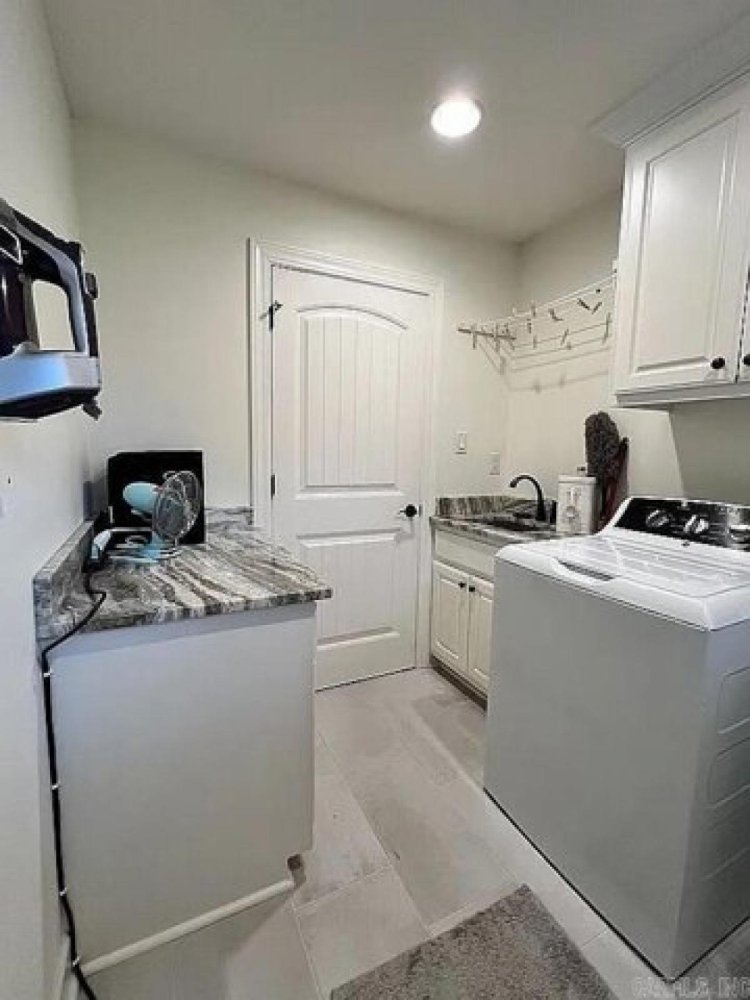 5 bedrooms House in Bryant, USA No. 389067