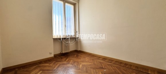 2 bedrooms Apartment in Biella, Italy No. 60809 2