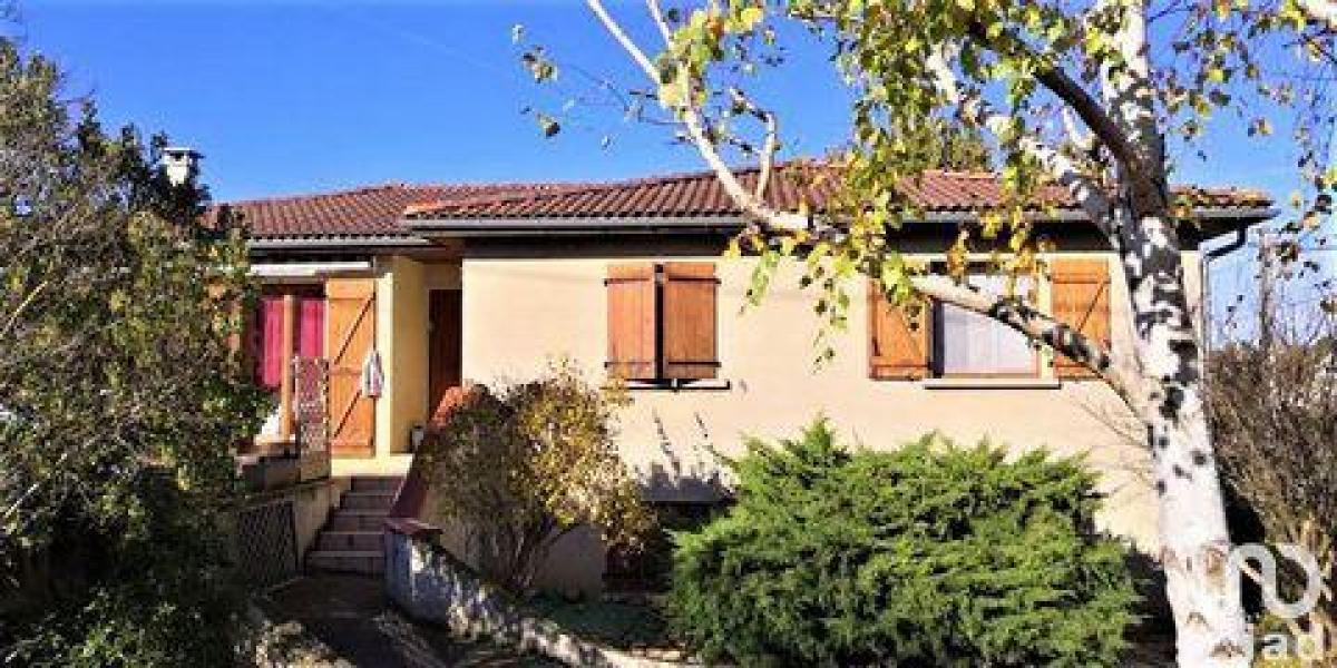 Casa de 4 dormitorios en Muret, France No. 24896