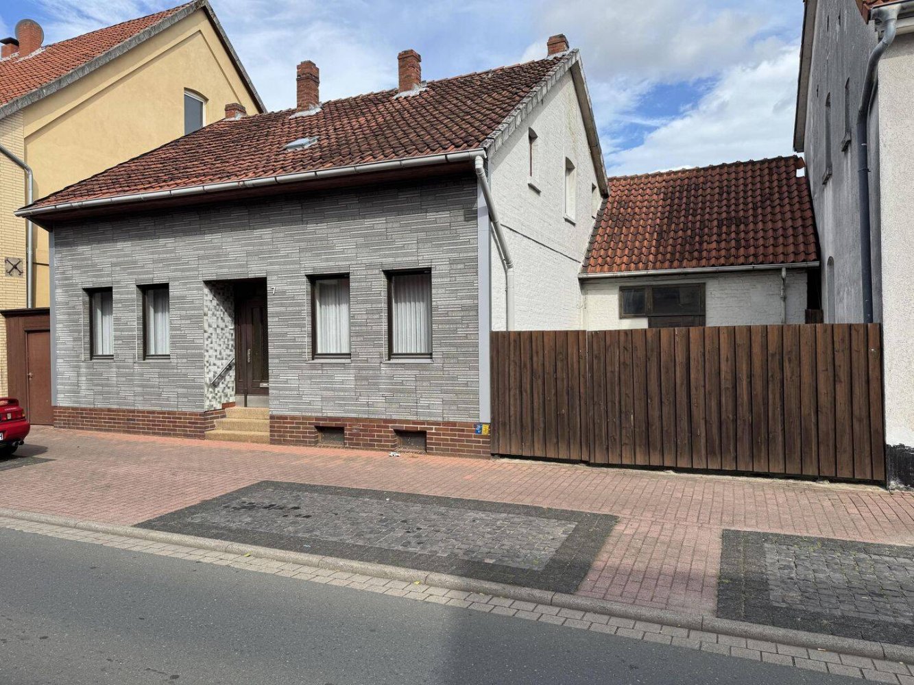 5 rooms Townhouse in Schaumburg, Germany No. 331366