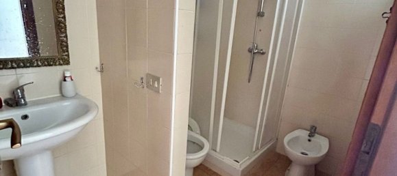 2 bedrooms Apartment in Milan, Italy No. 364199 12