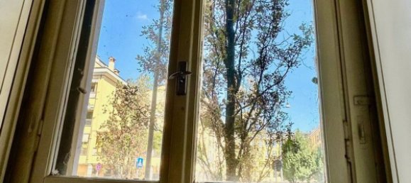 2 bedrooms Apartment in Milan, Italy No. 364199 7