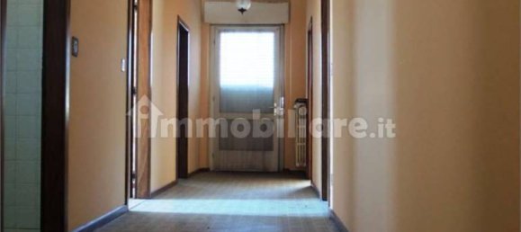 Apartamento de 8 dormitorios en Avio, Italy No. 92912 17