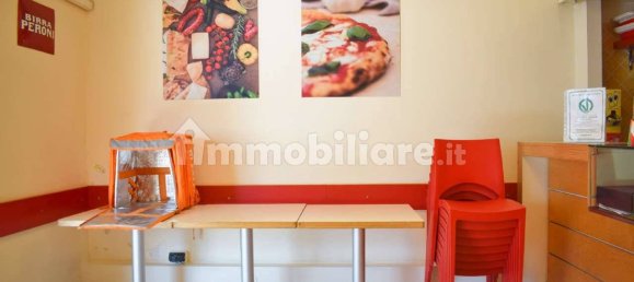 3غرفة عقار تجاري في Pescara, Italy رقم 16688 8