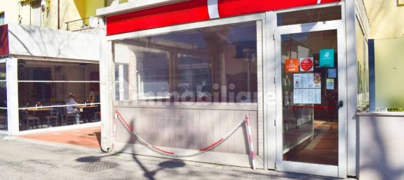 3غرفة عقار تجاري في Pescara, Italy رقم 16688 14