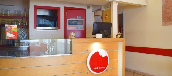 3غرفة عقار تجاري في Pescara, Italy رقم 16688 3