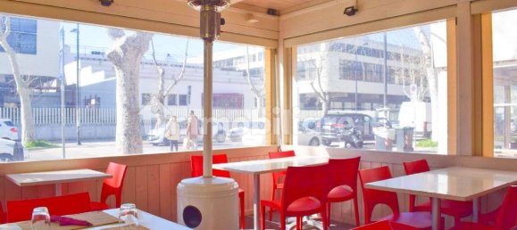 3غرفة عقار تجاري في Pescara, Italy رقم 16688 6