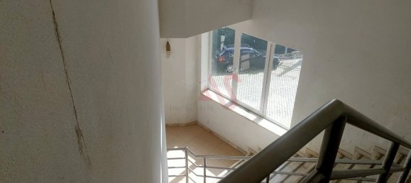 Коммерческая недвижимость 261м² в Феррейраш, Португалия № 10043 27