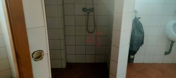 Коммерческая недвижимость 261м² в Феррейраш, Португалия № 10043 17