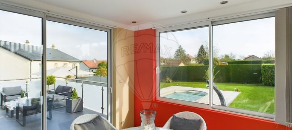 3 bedrooms House in Tressange, France No. 160356 10