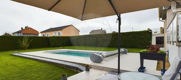 3 bedrooms House in Tressange, France No. 160356 14