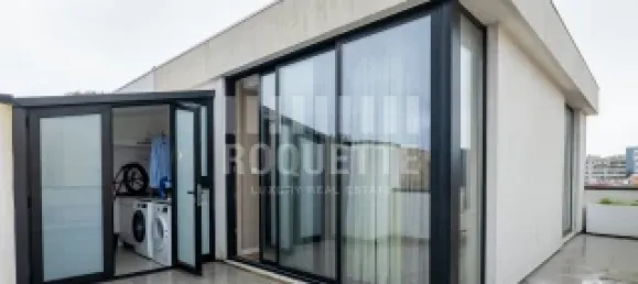 4 bedrooms House in Porto, Portugal No. 100042 30