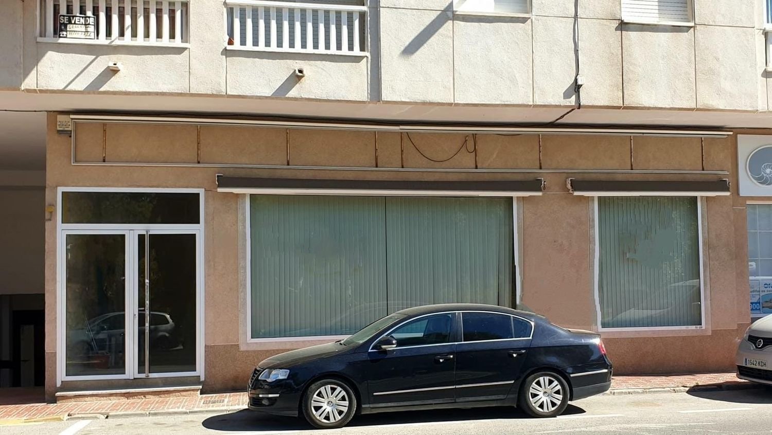 90m² Commercial property in Torrevieja, Spain No. 103290