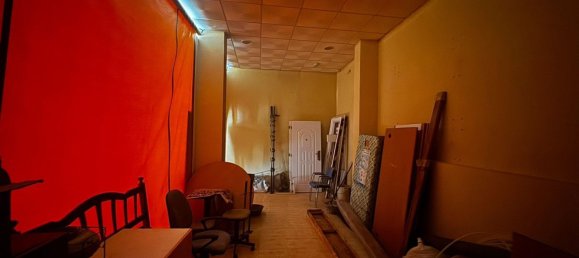 90m² Commercial property in Torrevieja, Spain No. 103290 12
