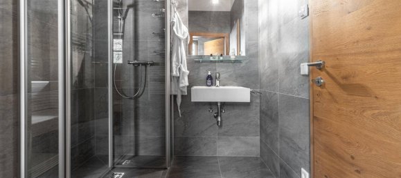 Casa de 5 dormitorios en Neukirchen am Grossvenediger, Austria No. 172994 12