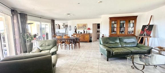 3 bedrooms Villa in Narbonne, France No. 309079 3