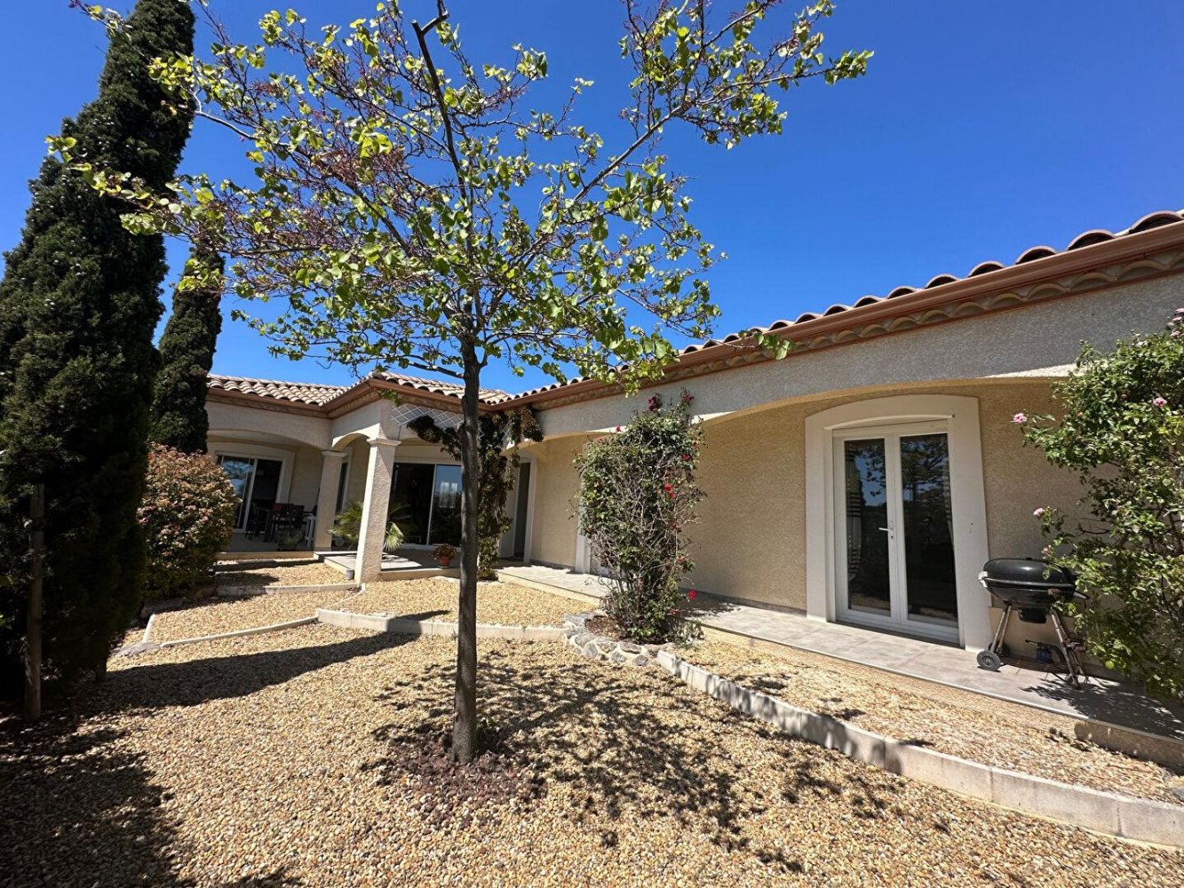 3 bedrooms Villa in Narbonne, France No. 309079