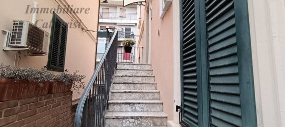 3 rooms Apartment in San Benedetto del Tronto, Italy No. 85403 3