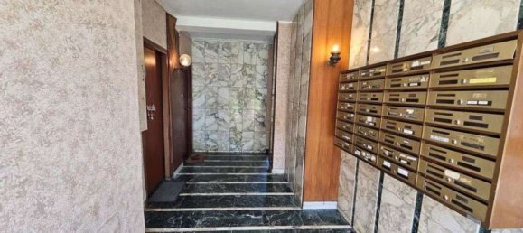 2 bedrooms Apartment in Limbiate, Italy No. 361202 2