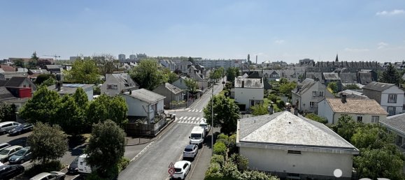 3 Schlafzimmer Wohnung in Orleans, France, Nr. 62779 2
